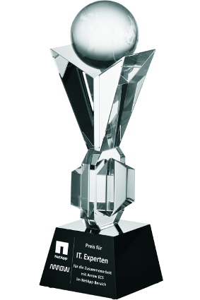 Kryształ z kolorowym grawerem