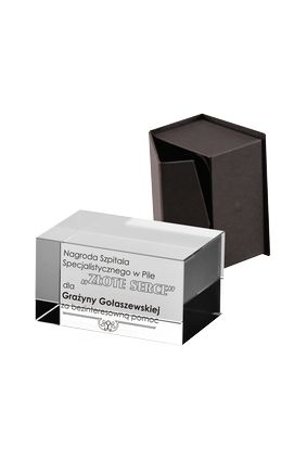 Trofeum szklane z grawerką  z etui
