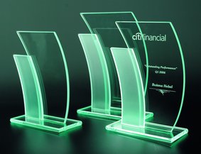 Trofeum szklane grawerowane